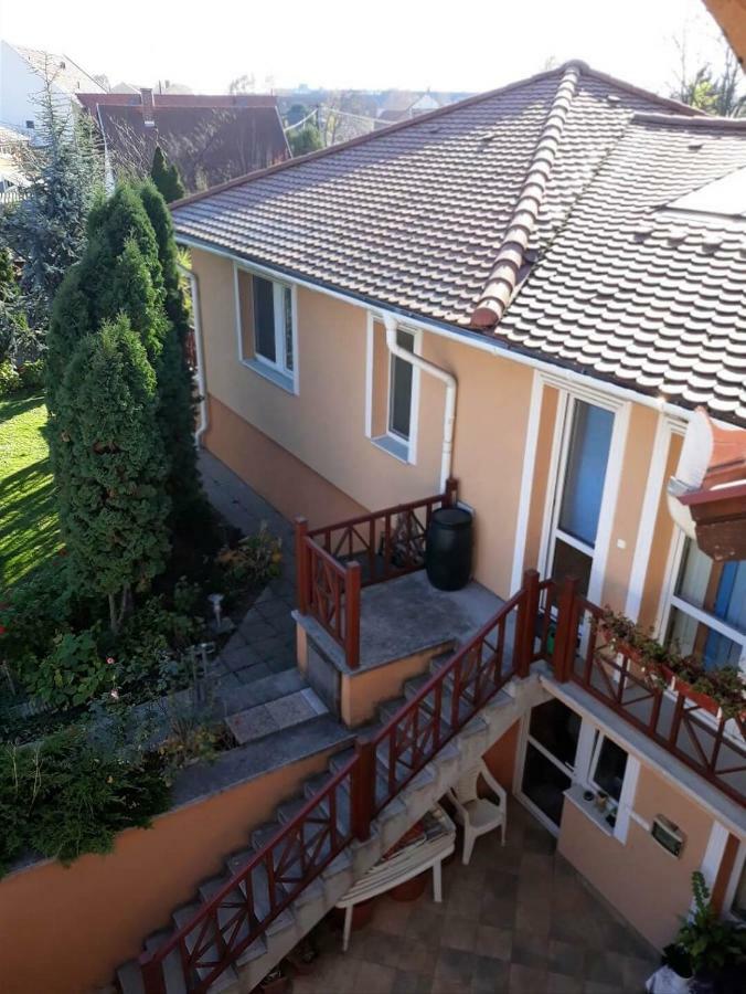 Kenezy Lux Apartman Vendeghaz Hajdúszoboszló Exterior foto
